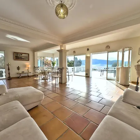 Prestige, Tennis, Piscine & Spa, Sainte-baume Villa *